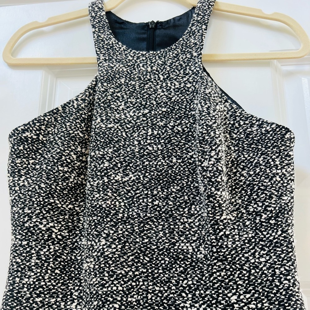 Gorgeous partially wool Jay Godfrey size 2 dress - Picture 2 of 6